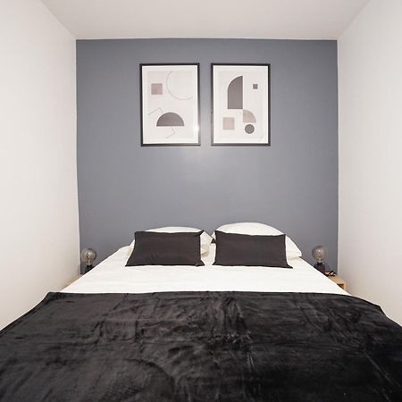 Spacious Apartment Near The Champs De Mars パリ エクステリア 写真