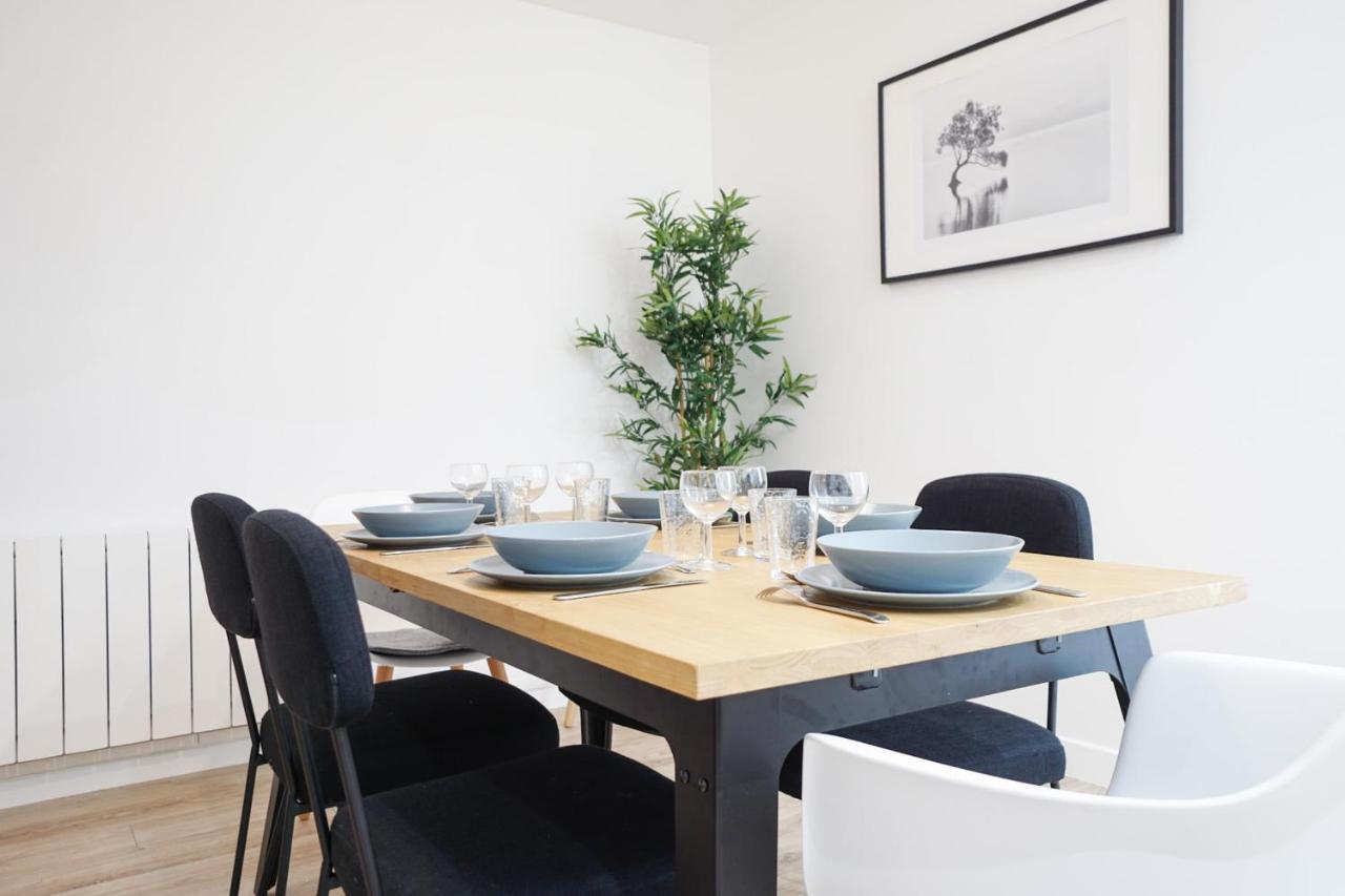 Spacious Apartment Near The Champs De Mars パリ エクステリア 写真