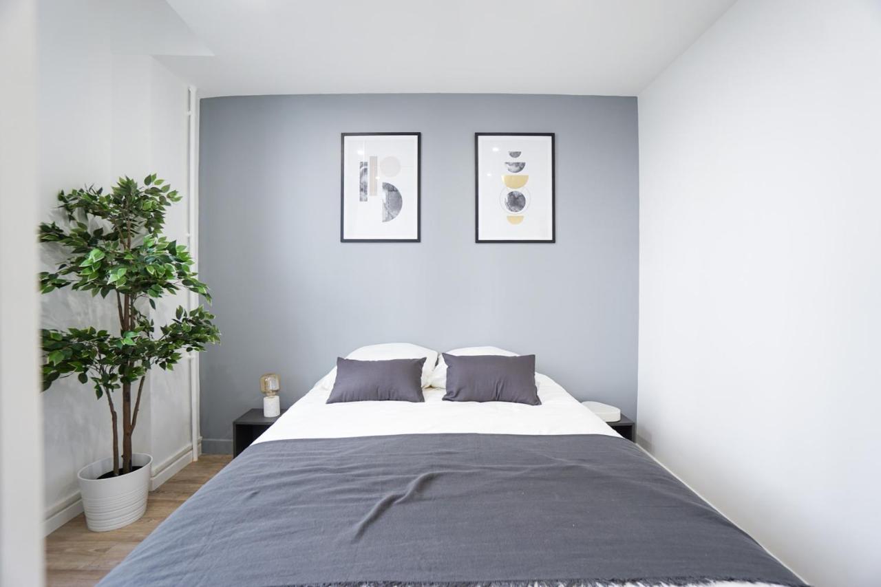 Spacious Apartment Near The Champs De Mars パリ エクステリア 写真